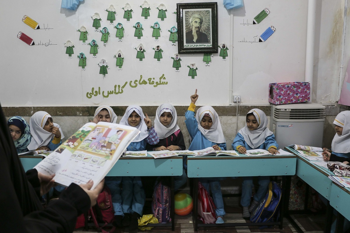 «جوادیه» یکی از مدارس همچنان فعال مرحوم حاجی عابدزاده است «جوادیه» یکی از مدارس همچنان فعال مرحوم حاجی عابدزاده است