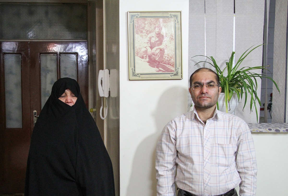 محمود پایدار، پاسدار انقلاب، دو ماه قبل از به دنیا آمدن فرزندش ترور شد محمود پایدار، پاسدار انقلاب، دو ماه قبل از به دنیا آمدن فرزندش ترور شد