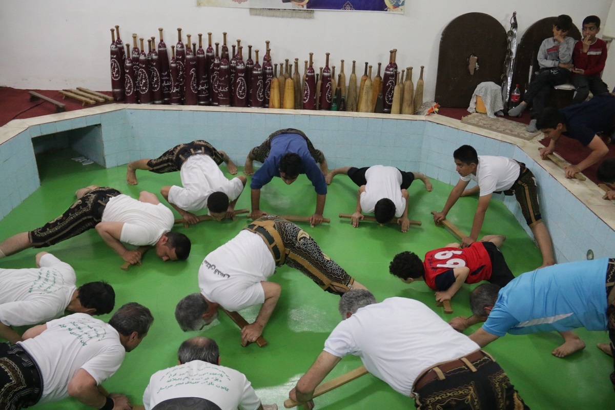 گود زورخانه در دل مسجد گود زورخانه در دل مسجد