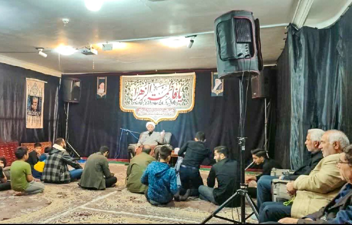 زندگیهای متفاوت، همسایههای همدل زندگیهای متفاوت، همسایههای همدل