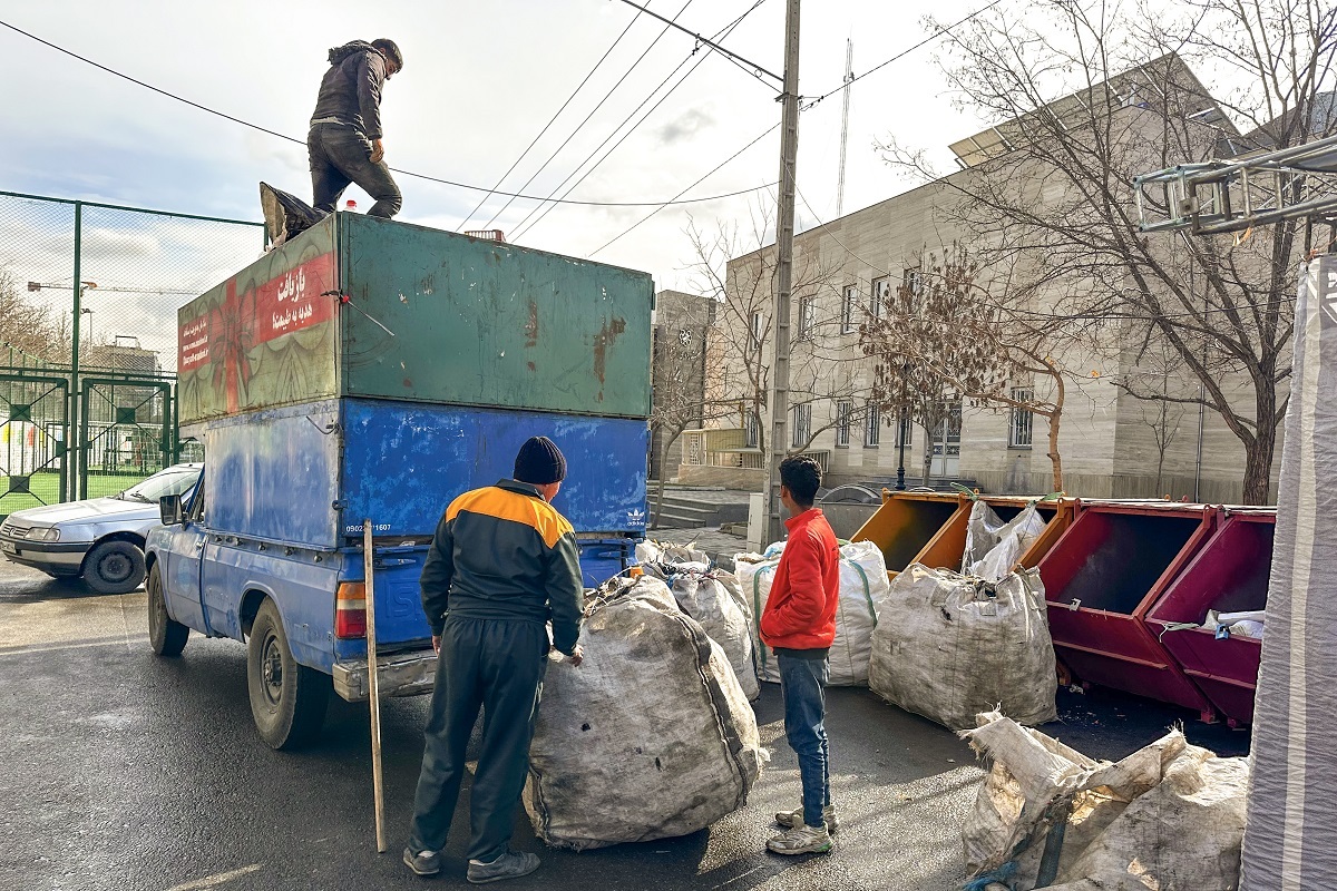 یافتن پرنده غیب شده یافتن پرنده غیب شده