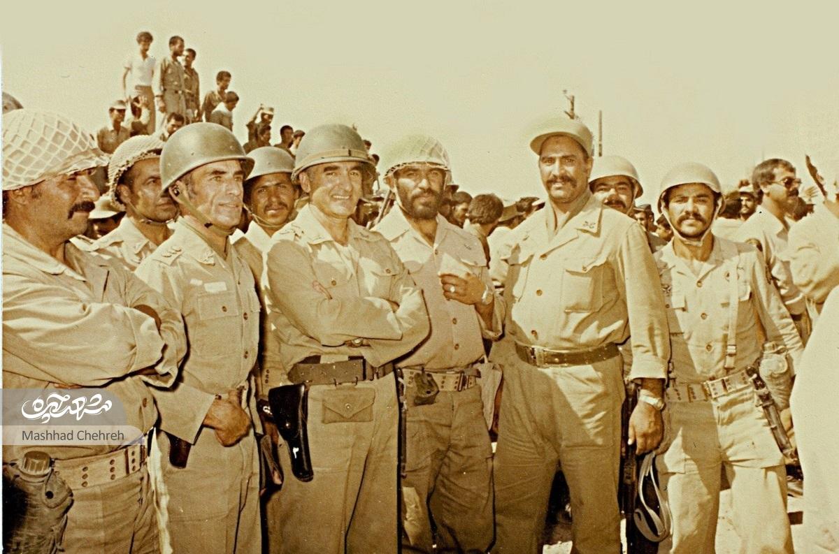 سرهنگ «محمدمهدی فرمنش» فرمانده تیپ 3 لشکر 77 که حصر آبادان را شکست سرهنگ «محمدمهدی فرمنش» فرمانده تیپ 3 لشکر 77 که حصر آبادان را شکست