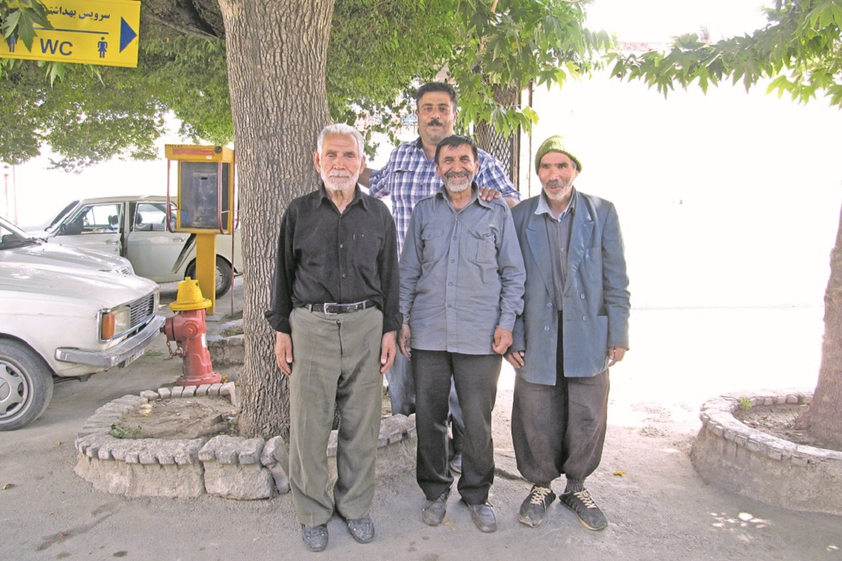کوچه بزرگان