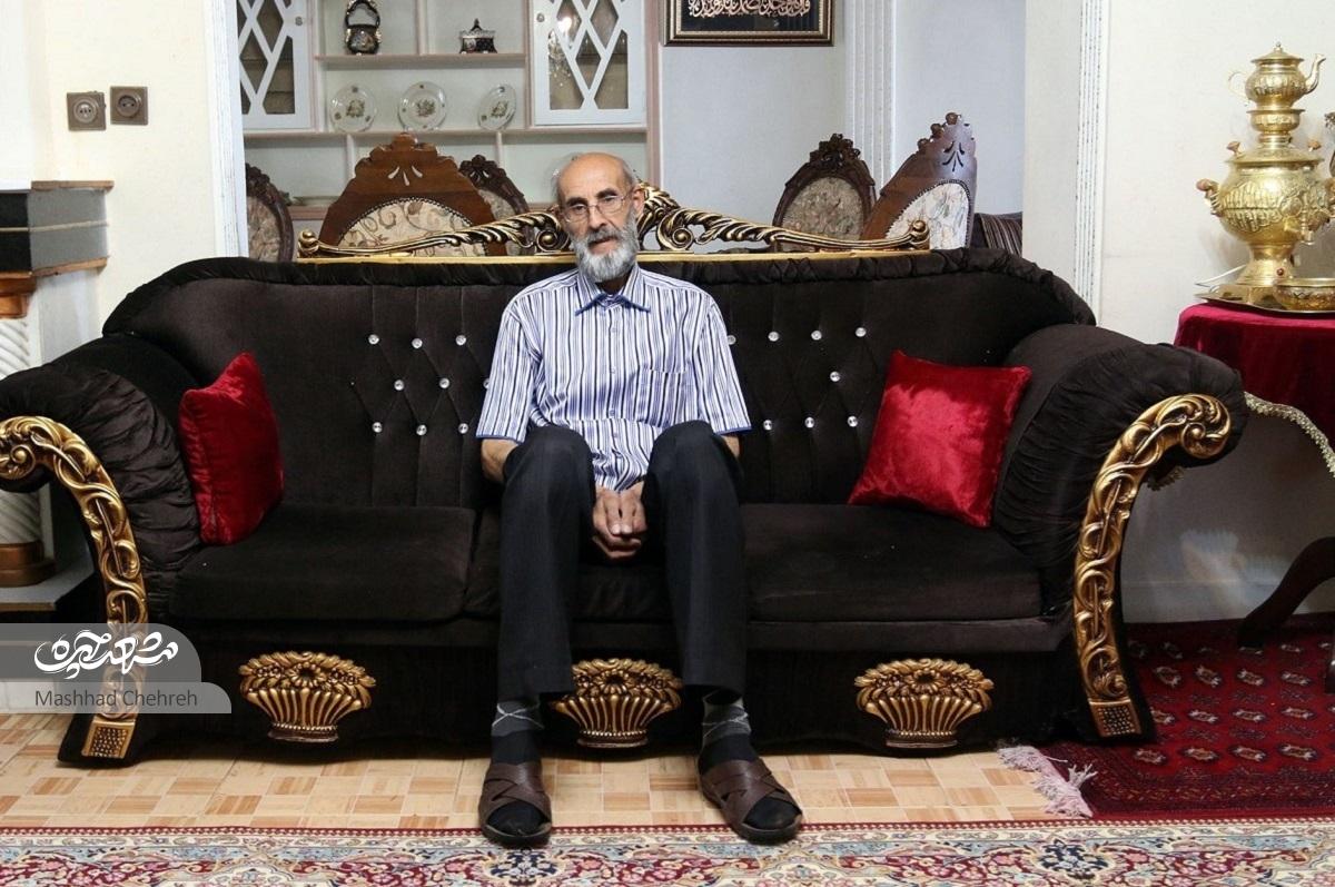 سرهنگ خلبان، سیدمحمود مقدمنائینی بیش از ۶۰۰ ساعت پرواز داشته است سرهنگ خلبان، سیدمحمود مقدمنائینی بیش از ۶۰۰ ساعت پرواز داشته است