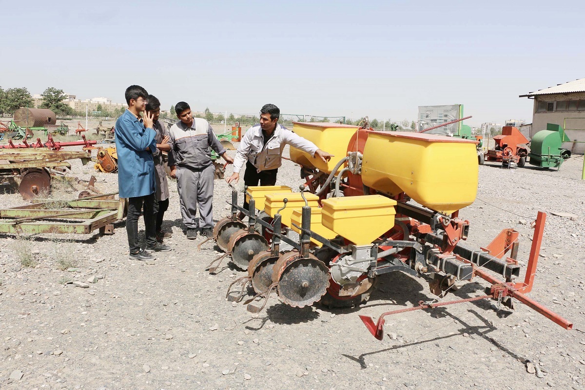 دهکده دانشآموزی دهکده دانشآموزی