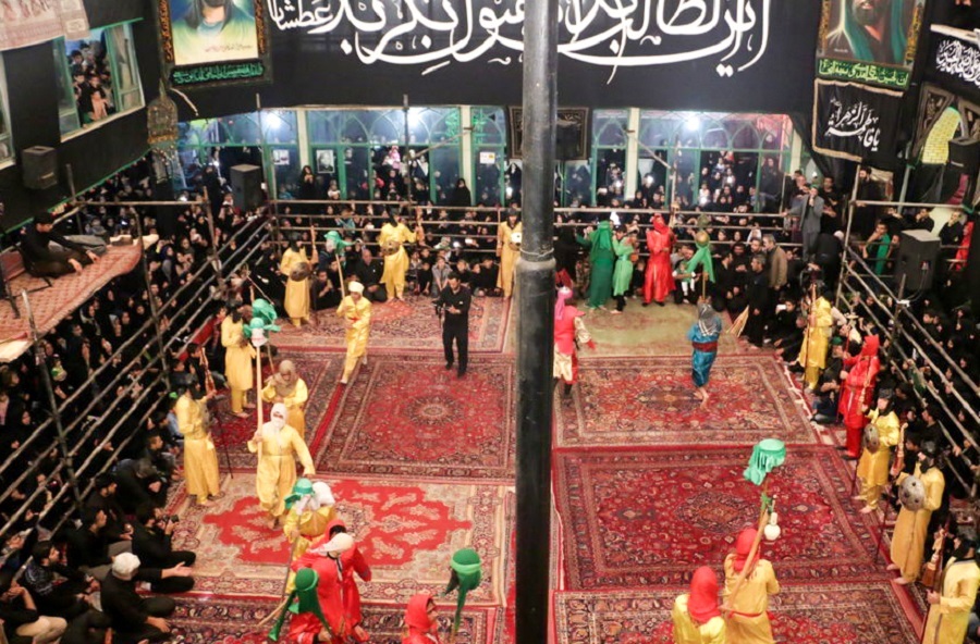 عزاداری حسینیه کرمانی‌ها زیر خیمه ۲۰۰ ساله