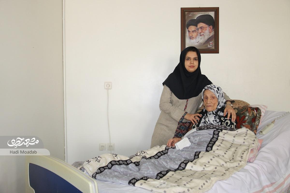 کمک‌بهیار محله لشکر از خاطرات کمک به سالخوردگان می‌گوید
