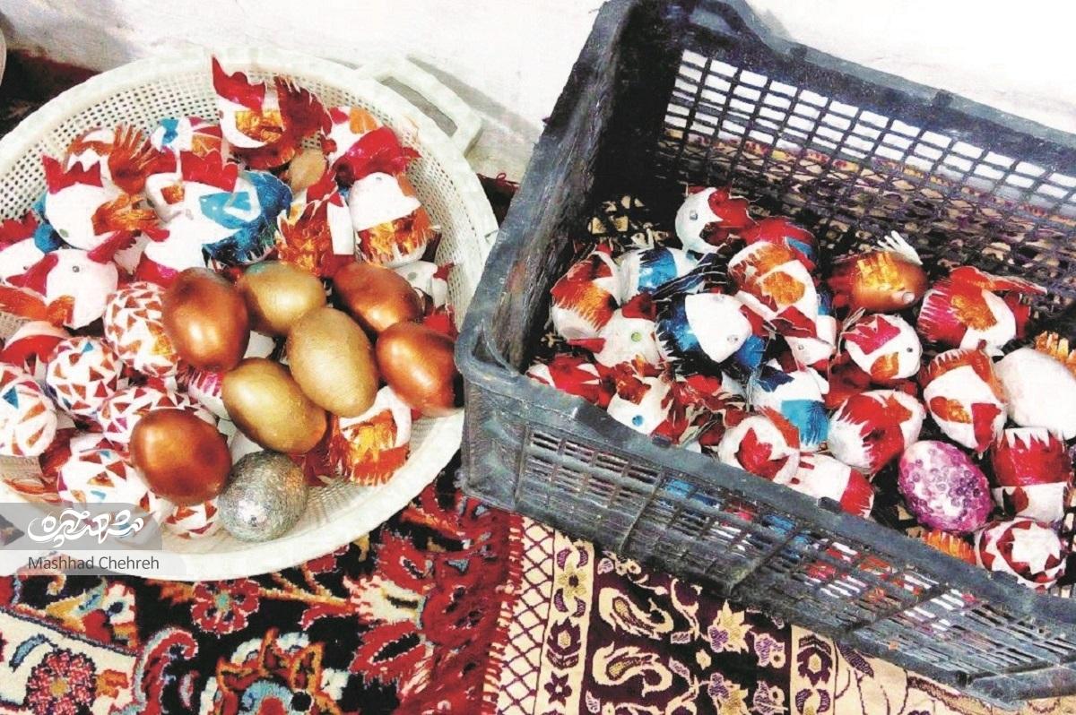 کمک به دخل و خرج خانه با تولید و فروش دست‌بافته‌های دلربا