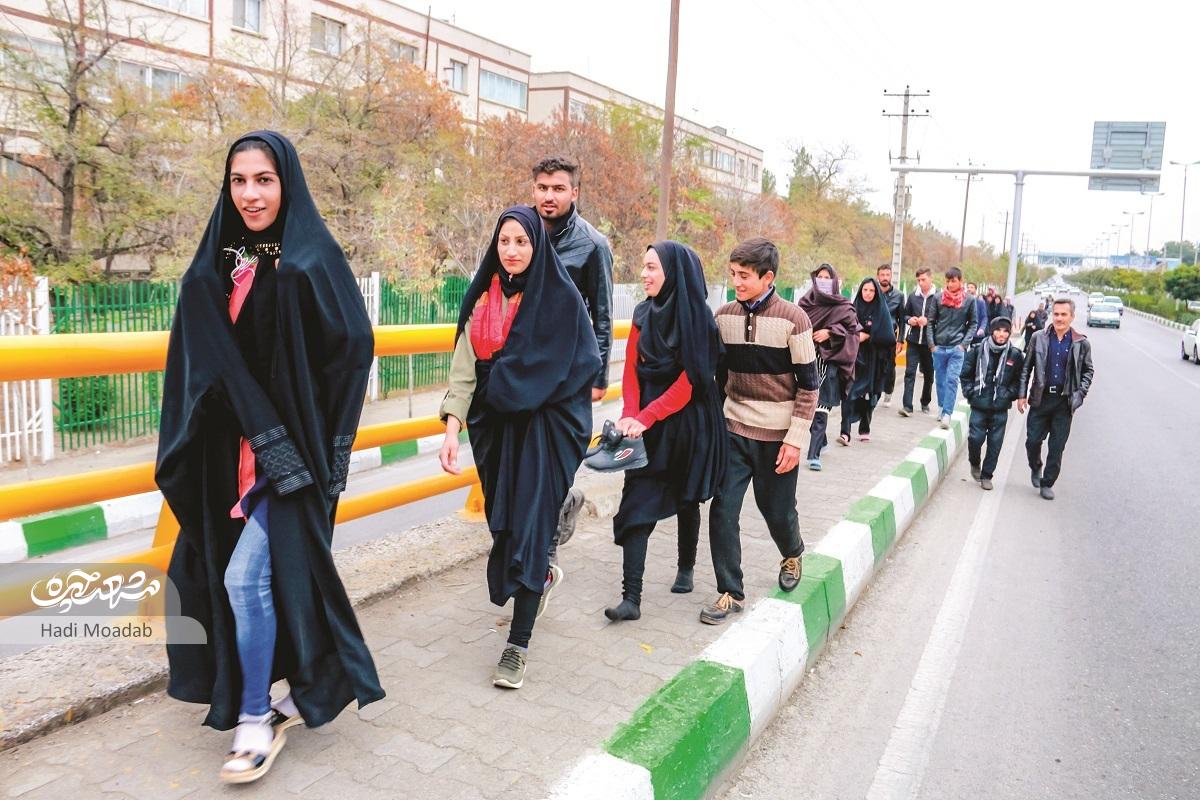 حکایتِ قدمهای سوخته دلان در مسیر خورشید حکایتِ قدمهای سوخته دلان در مسیر خورشید