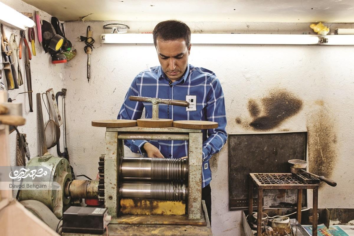 کار آفرین صنایع دستی کار آفرین صنایع دستی