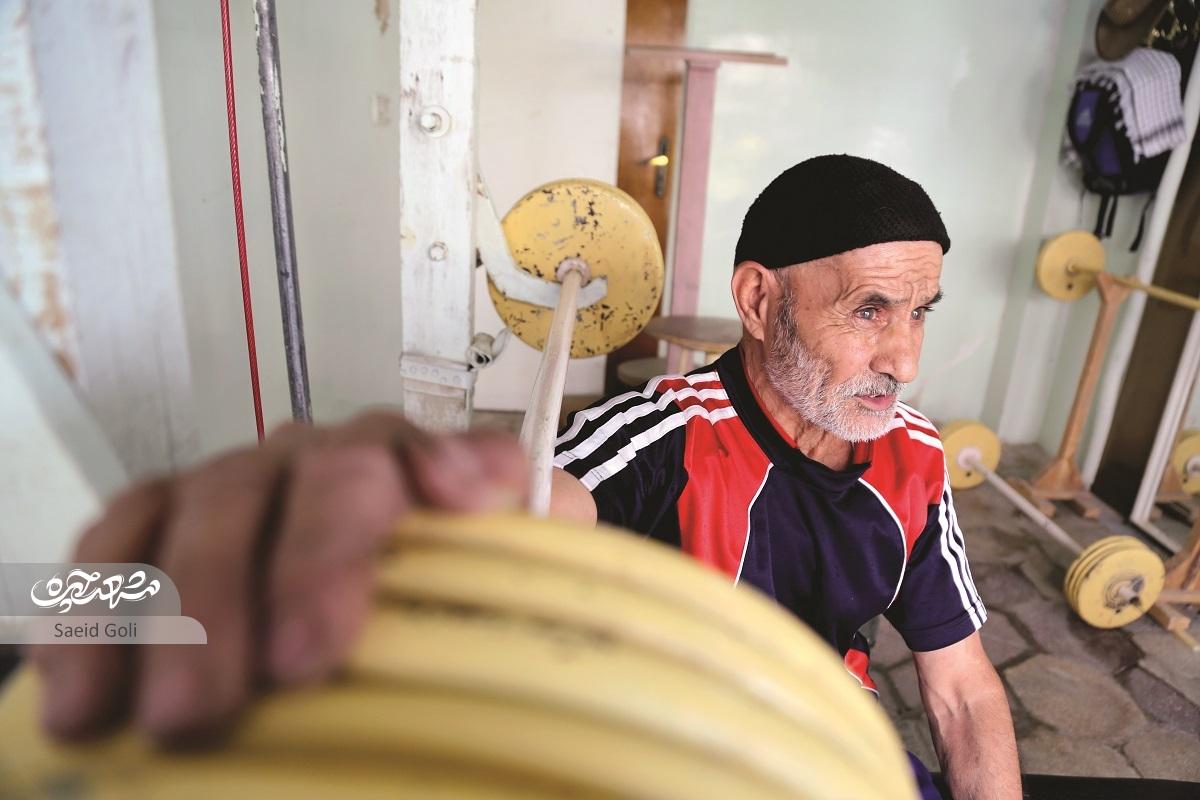 پهلوان سالخورده محله سیدی پهلوان سالخورده محله سیدی