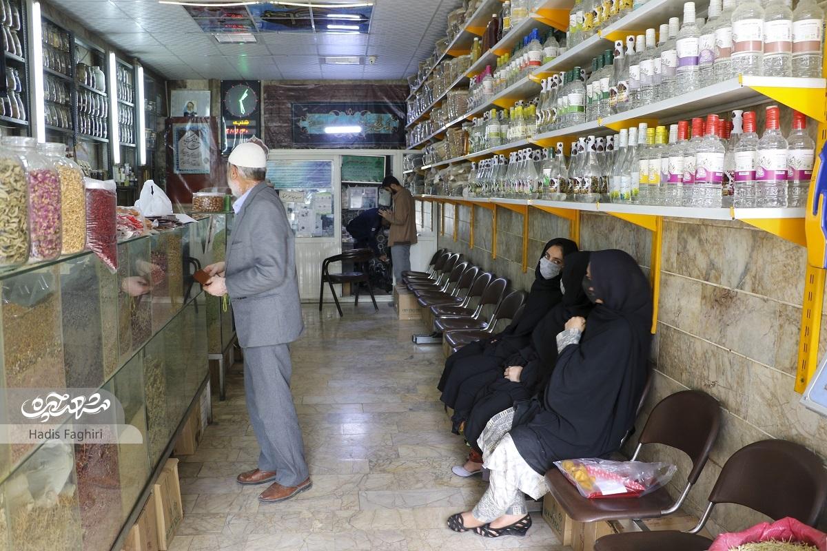 سید عباس طباطبایی ۴۵ ساله عطارباشی شهرک شهید رجایی است سید عباس طباطبایی ۴۵ ساله عطارباشی شهرک شهید رجایی است