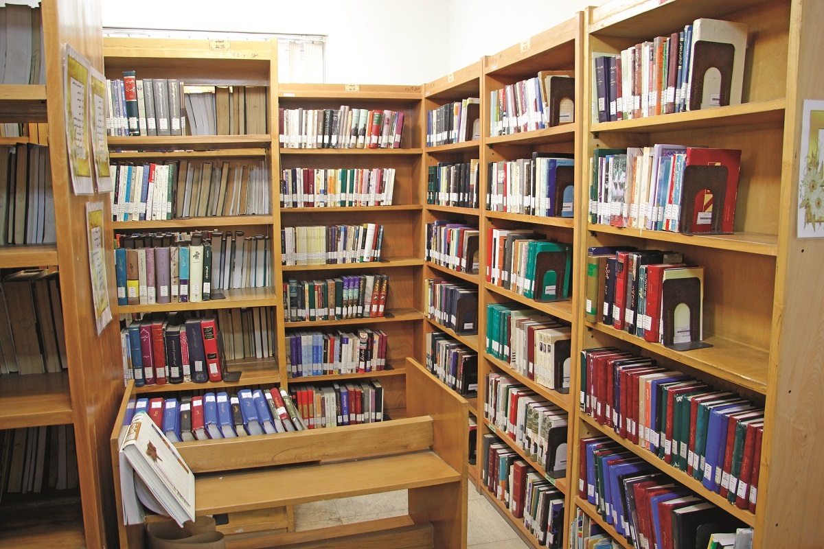 کتابخانه ۵۳ ساله علامه طباطبایی