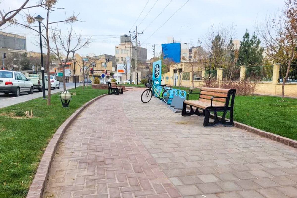 کاهش ترافیک با بازگشایی معبر کاهش ترافیک با بازگشایی معبر