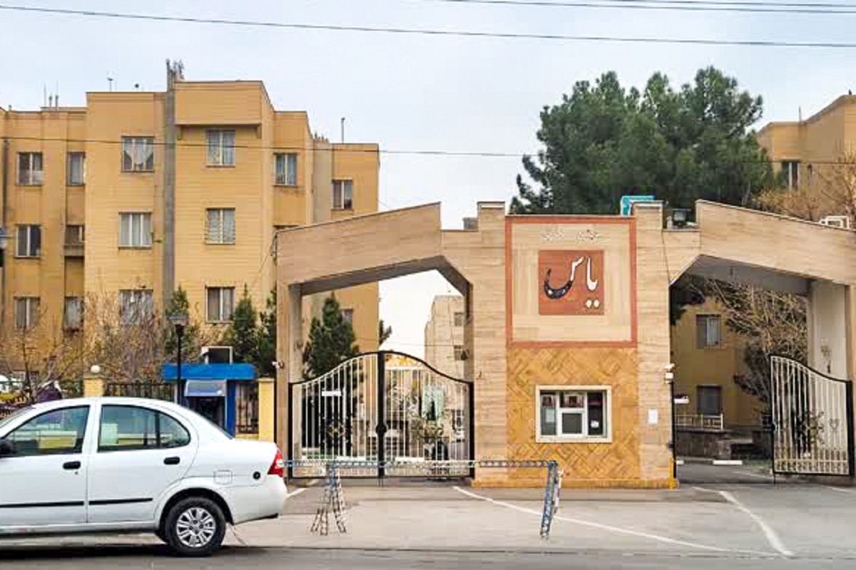 کاهش ترافیک با بازگشایی معبر کاهش ترافیک با بازگشایی معبر