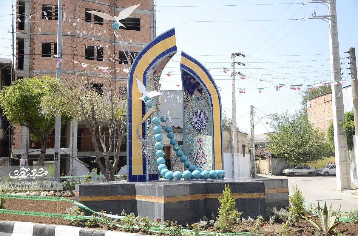 مریم مکرم، طراح و مجری تعدادی از المانهای شهرمان است مریم مکرم، طراح و مجری تعدادی از المانهای شهرمان است