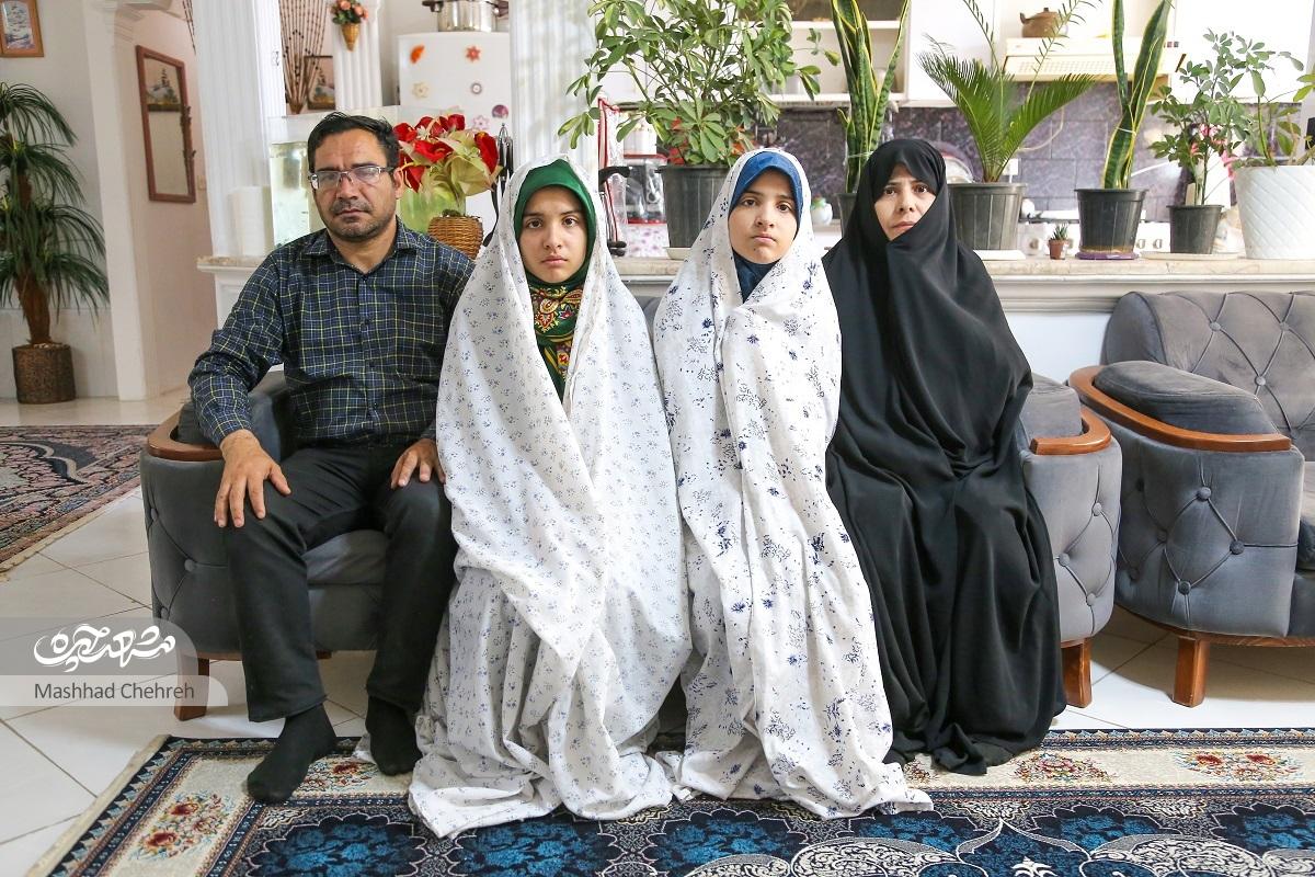 نازنین و یاسمین توزنده‌جانی دوقلوهای قرآنی