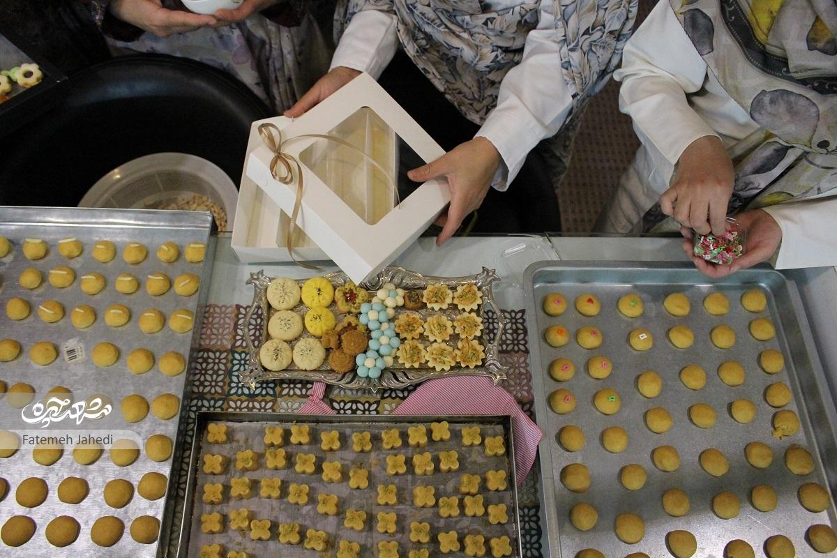بانوان محله خلج با حمایت دفتر تسهیلگری، کسب‌وکار خانگی راه انداخته‌انددوستی های شیرین