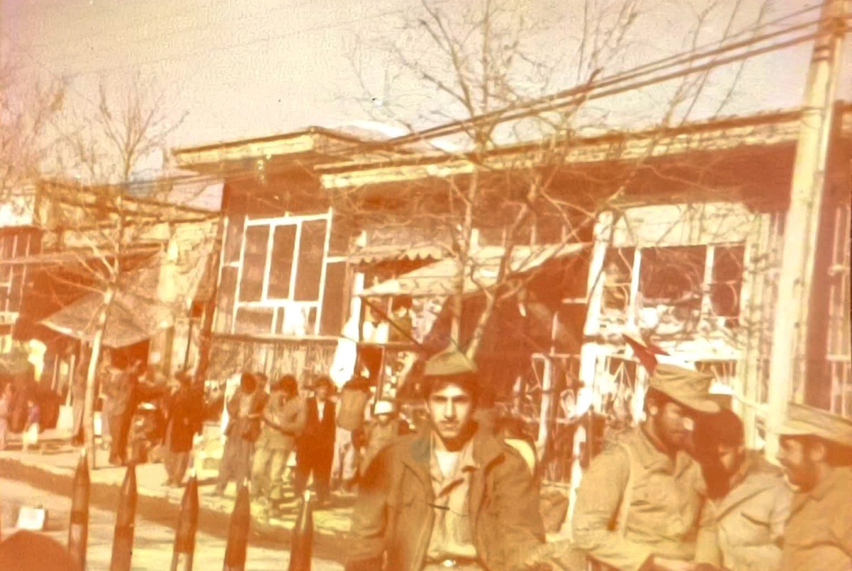 کومولهها حتی به وسایل محمدجواد هم رحم نکردند کومولهها حتی به وسایل محمدجواد هم رحم نکردند