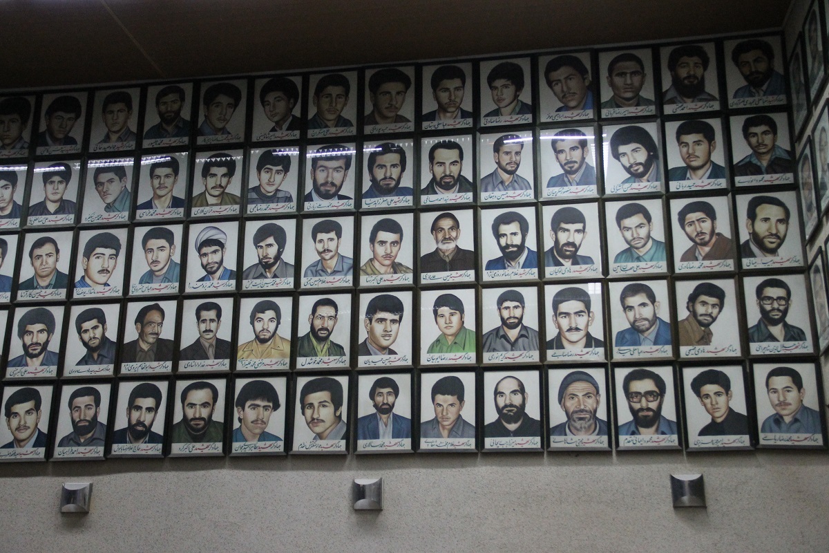 سنگرسازان سنگرسازان