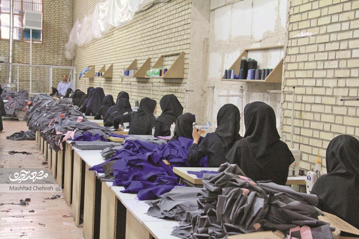 کارآفرین محله: صفر تا صد کار را خودمان انجام دهیم