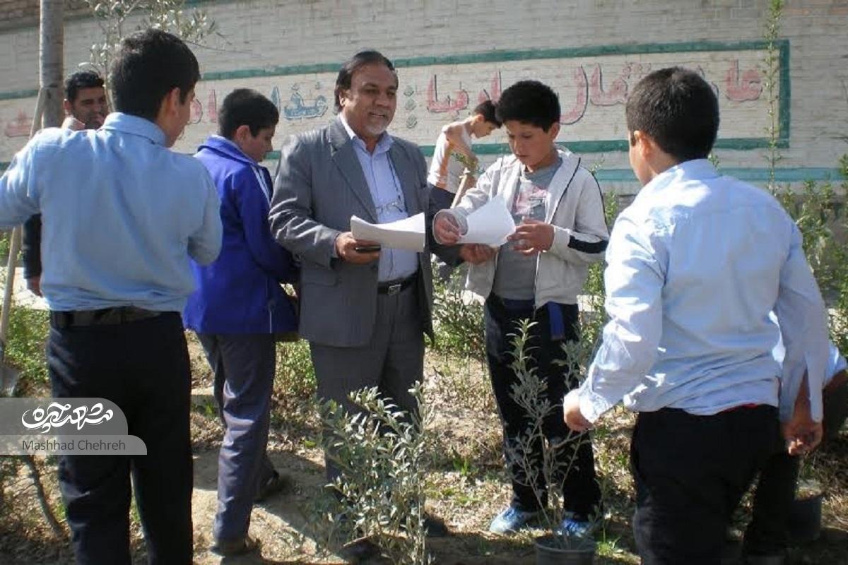 دکتر محمد رضوانی سازمان مردم‌نهاد زیست‌محیطی «جمعیت سبز» را تأسیس کرد