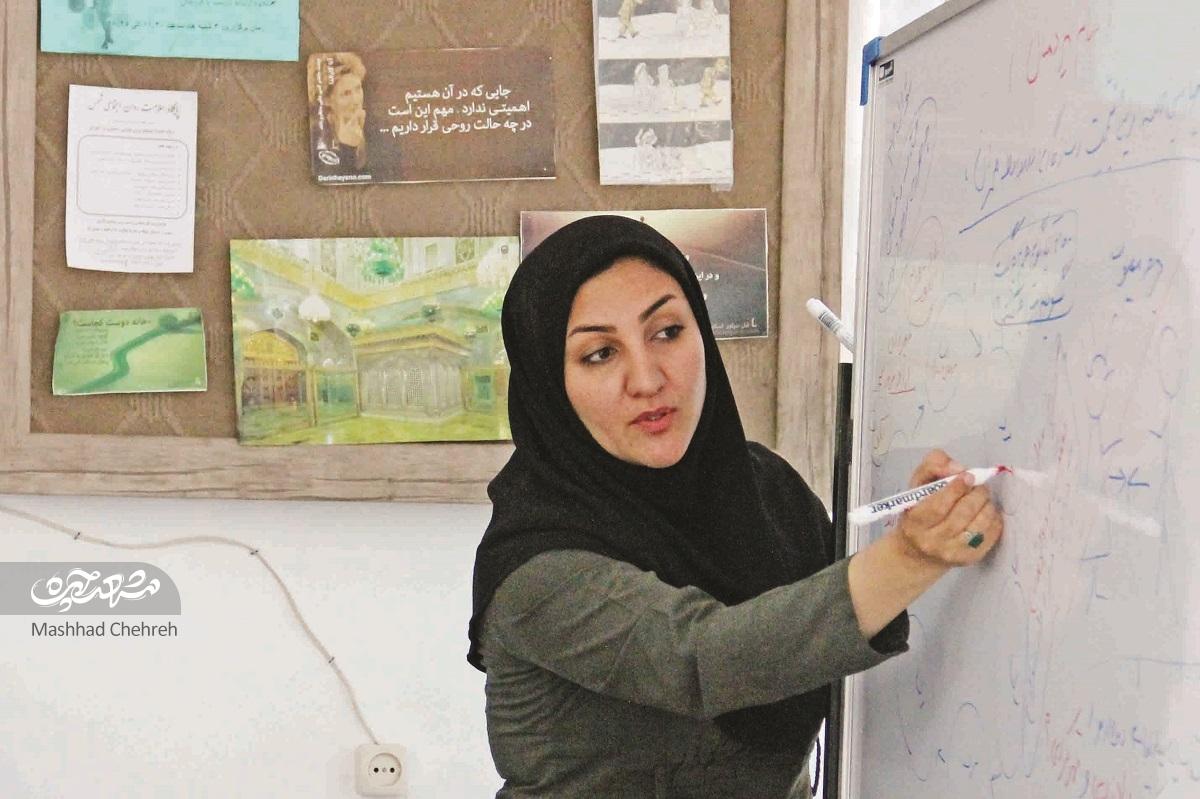همه باید به دنبال افزایش آگاهی باشیم همه باید به دنبال افزایش آگاهی باشیم