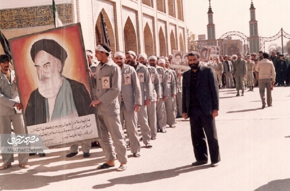 روایتی تاریخی «خاکسار» از اردوگاهی در دل محله امام خمینی(ه) روایتی تاریخی «خاکسار» از اردوگاهی در دل محله امام خمینی(ه)