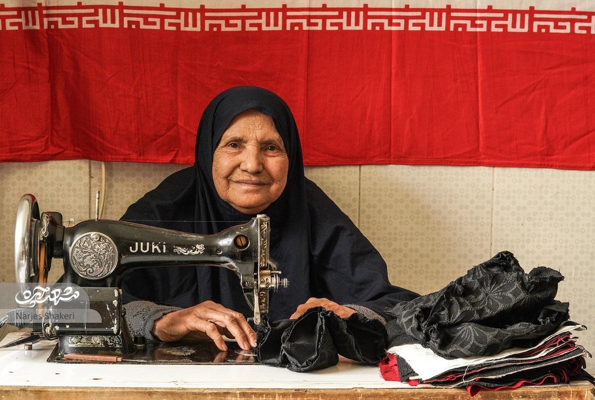 کمک به جبهه مقاومت یکی از دهها کار خیر بانوان محله کلاتهبرفی است کمک به جبهه مقاومت یکی از دهها کار خیر بانوان محله کلاتهبرفی است