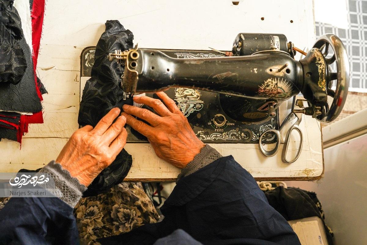کمک به جبهه مقاومت یکی از دهها کار خیر بانوان محله کلاتهبرفی است کمک به جبهه مقاومت یکی از دهها کار خیر بانوان محله کلاتهبرفی است