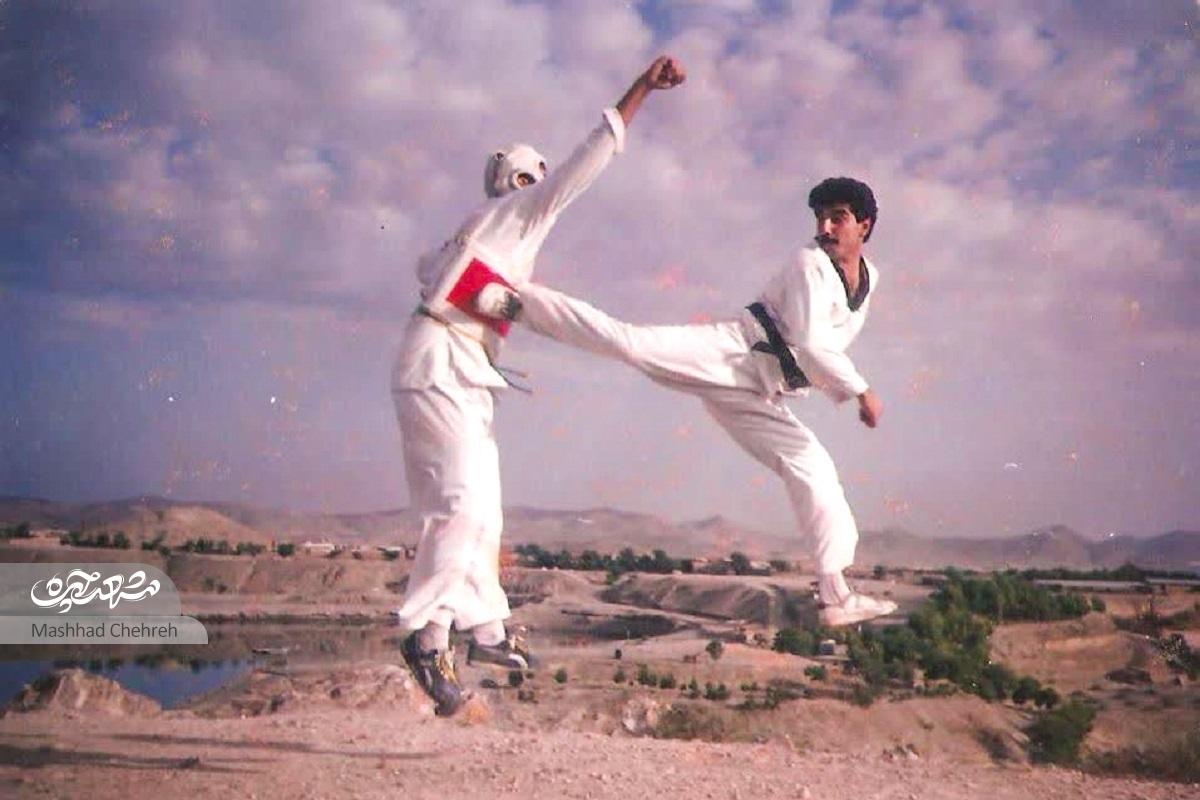 زندگی حسین آینهچی با ورزش تکواندو عجین شده است زندگی حسین آینهچی با ورزش تکواندو عجین شده است