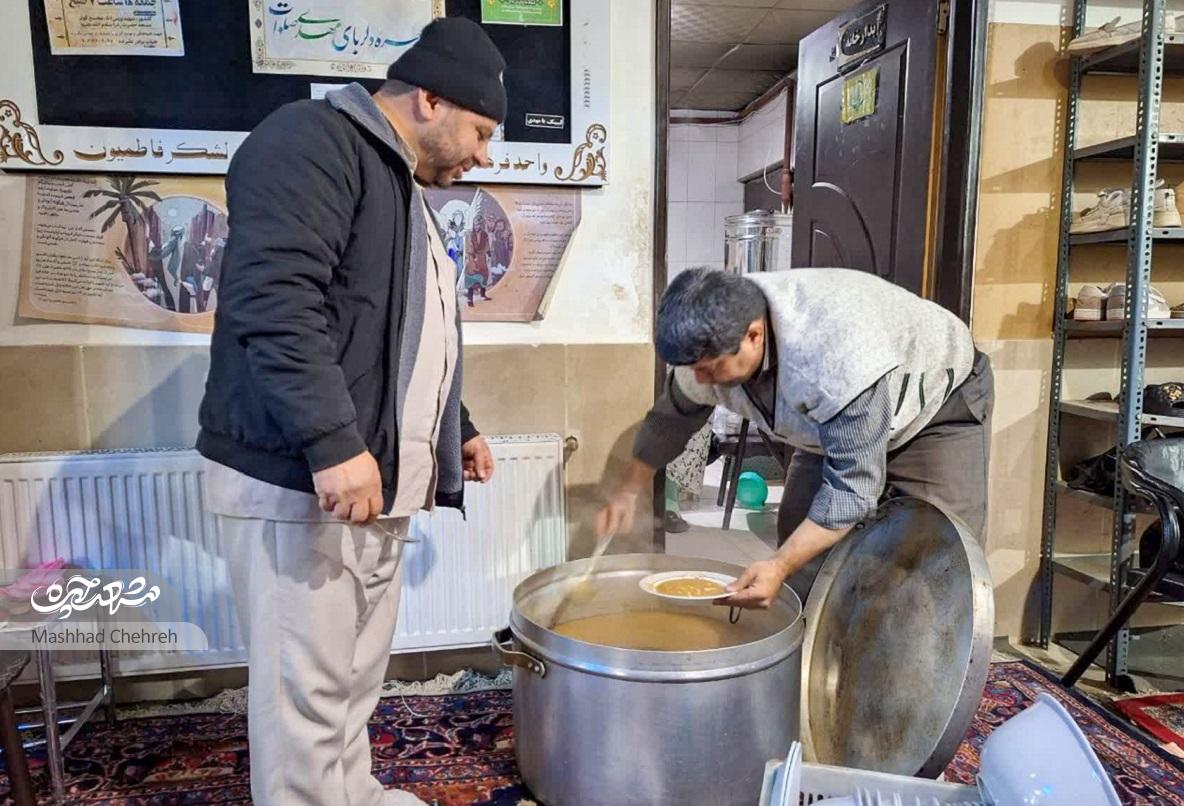 خدمات کانون شهید فاتح از محله طلاب فراتر رفته است خدمات کانون شهید فاتح از محله طلاب فراتر رفته است
