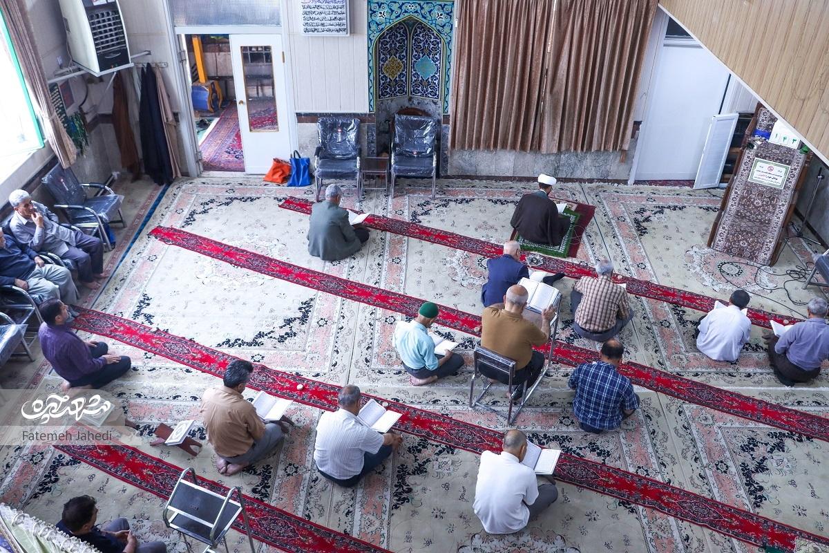 فاطمه هراتی با وقف مسجد «فاطمیه هراتیها» در کوچه حمام باغ ماندگار شد فاطمه هراتی با وقف مسجد «فاطمیه هراتیها» در کوچه حمام باغ ماندگار شد