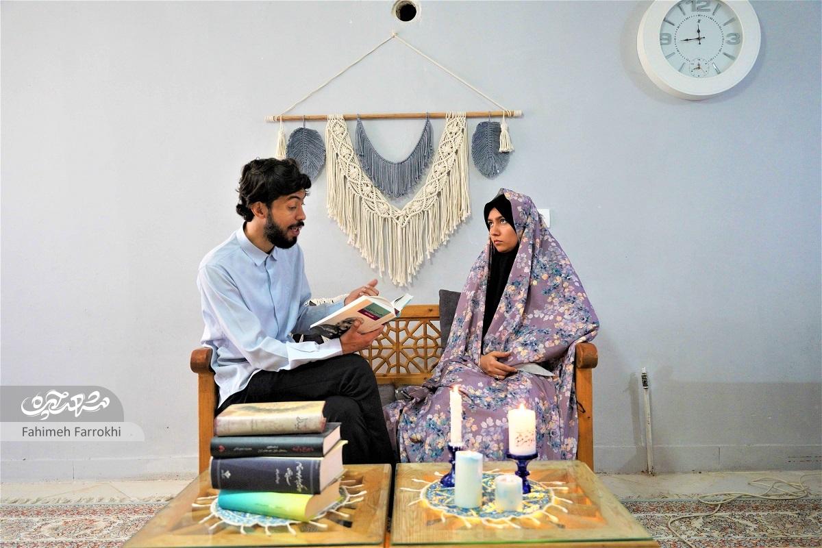 ابوالفضل مبارز و عاطفهسادات موسوی؛ زوج شاعر و پرافتخار محله شهید قربانی ابوالفضل مبارز و عاطفهسادات موسوی؛ زوج شاعر و پرافتخار محله شهید قربانی