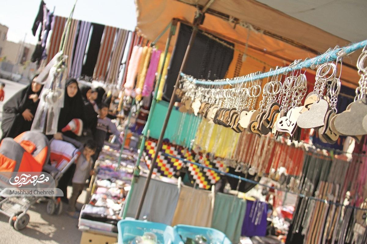 از شیرمرغ تا جان آدمیزاد در دوشنبه‌بازار محله مهرگان پیدا می‌شود
