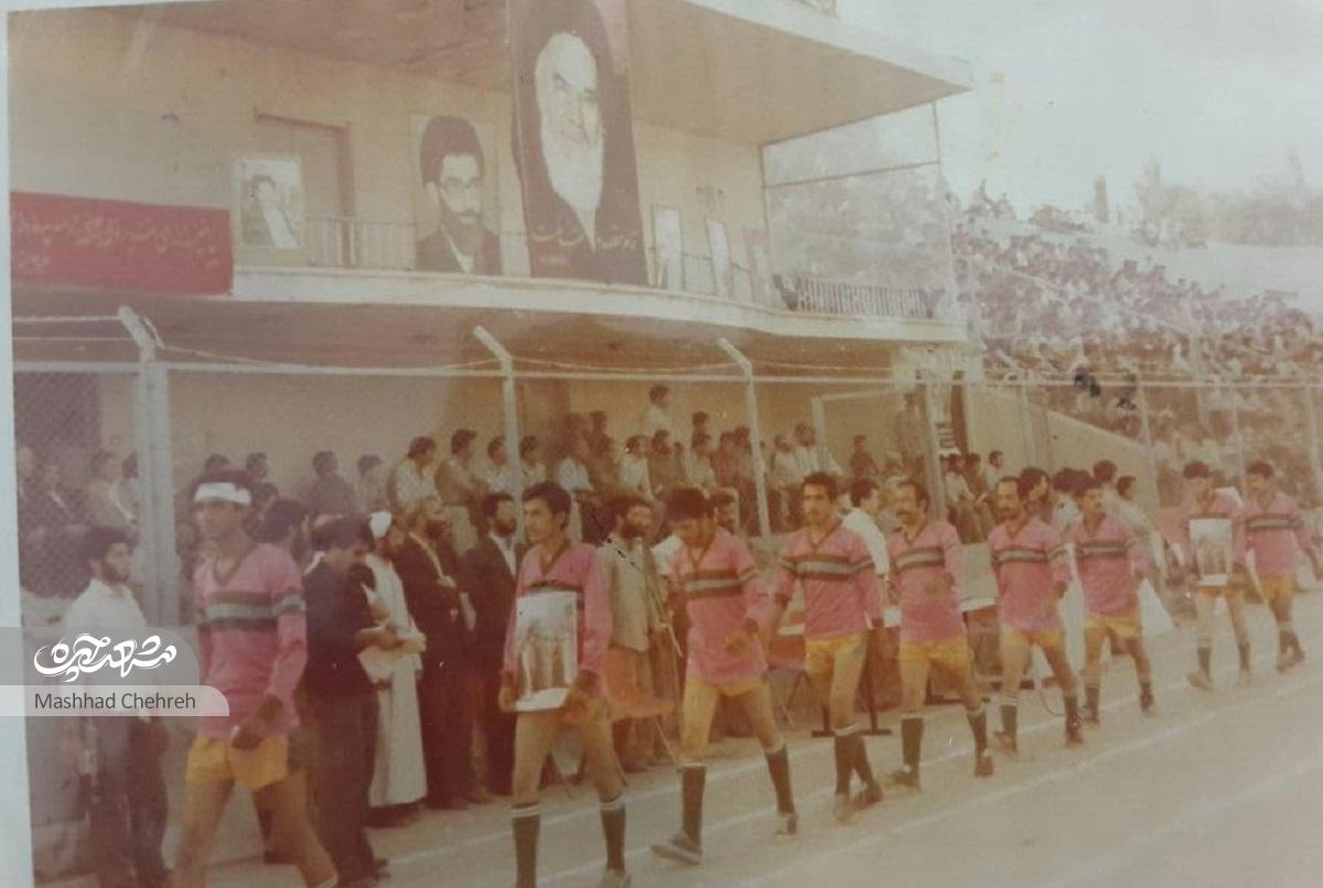 گفتگو با پدر و مادر شهید مهدی منصوب، از میز دانشگاه تا میدان شهادت گفتگو با پدر و مادر شهید مهدی منصوب، از میز دانشگاه تا میدان شهادت