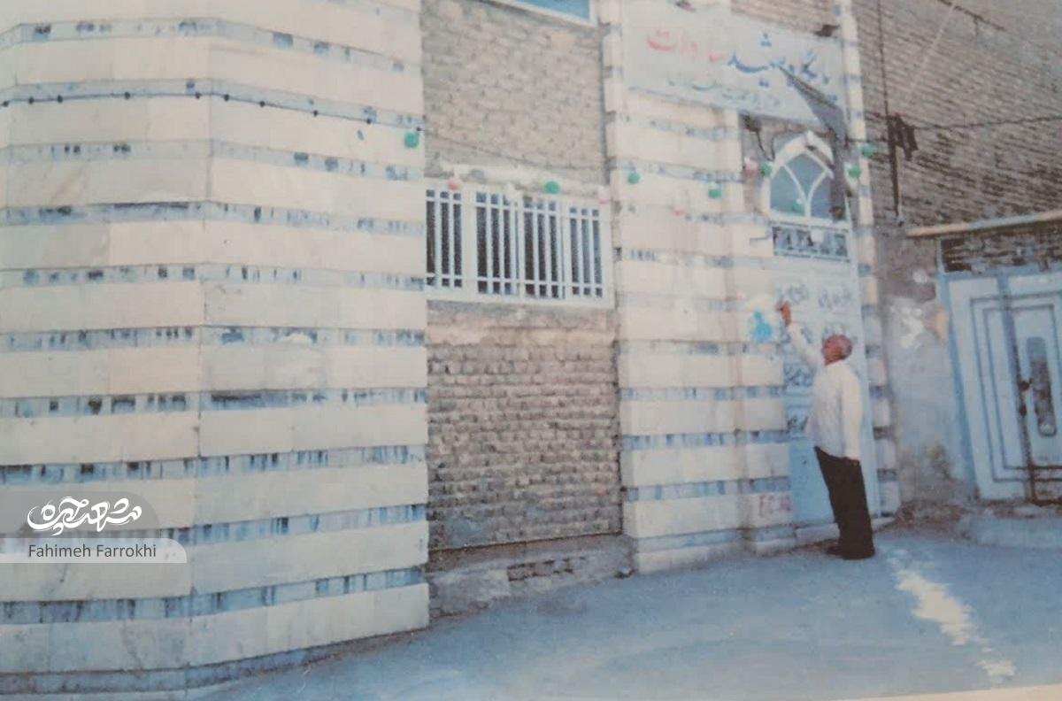 بهادرخان؛ تکیه قاجاری عیدگاه