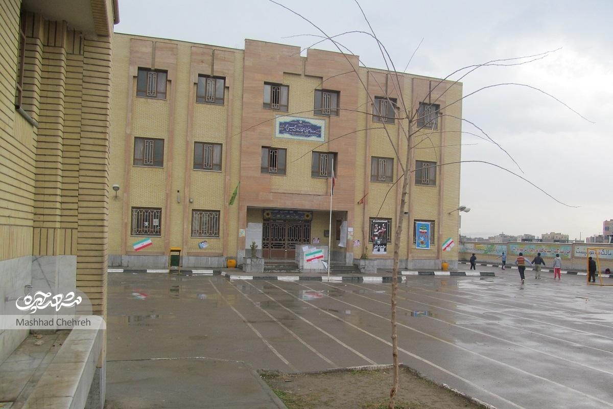 خاندان قفلی به ساخت حدود ۱۰۰مدرسه در کشور کمک کردهاند خاندان قفلی به ساخت حدود ۱۰۰مدرسه در کشور کمک کردهاند