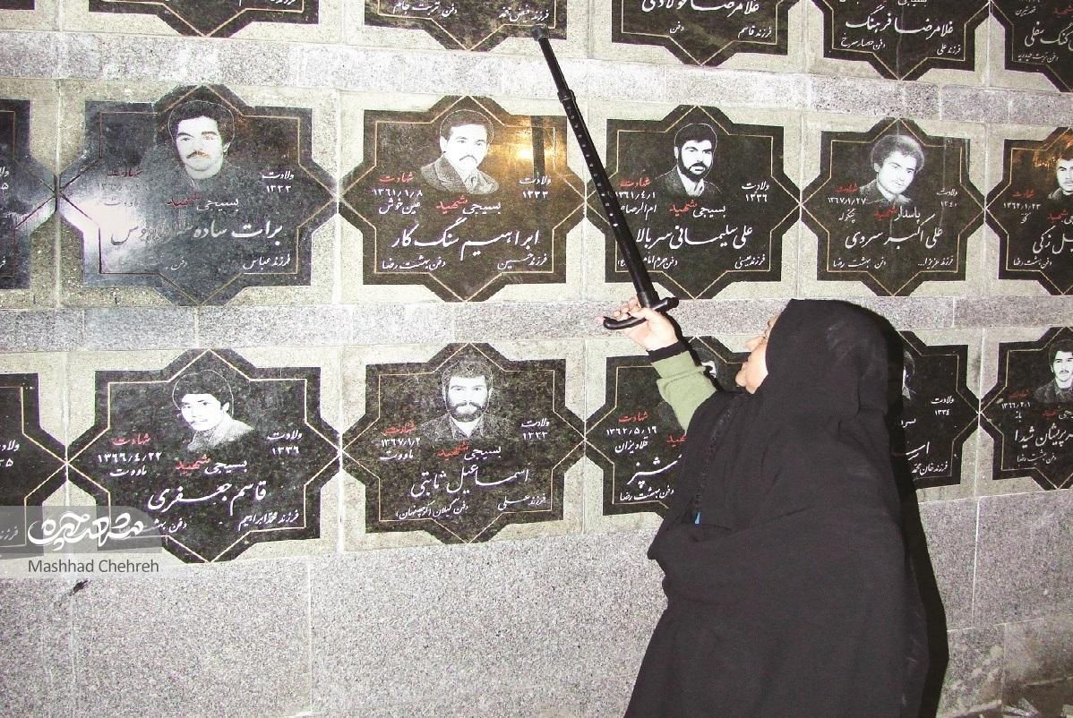 درباره حسینیه رهروان روح‌الله که فرزندان شهدا برپا کردند