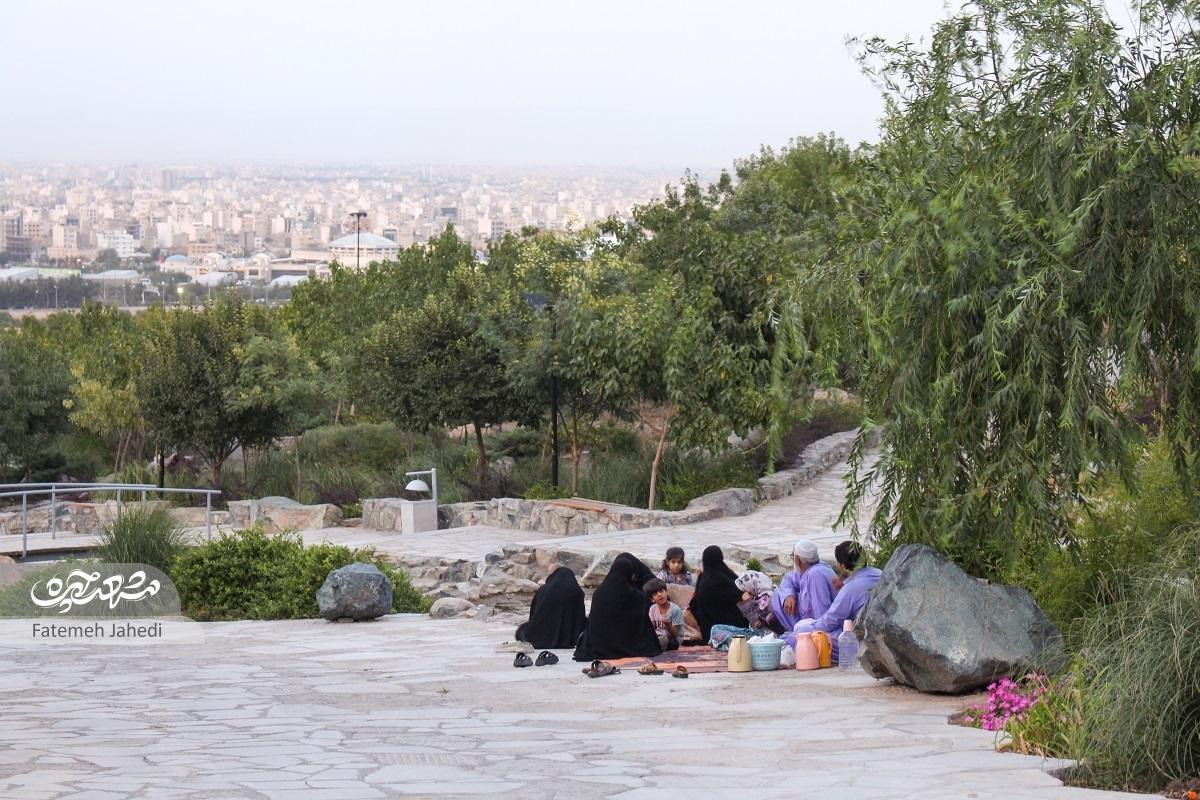 کوهشار، چشم‌اندازی بکر رو به شهر