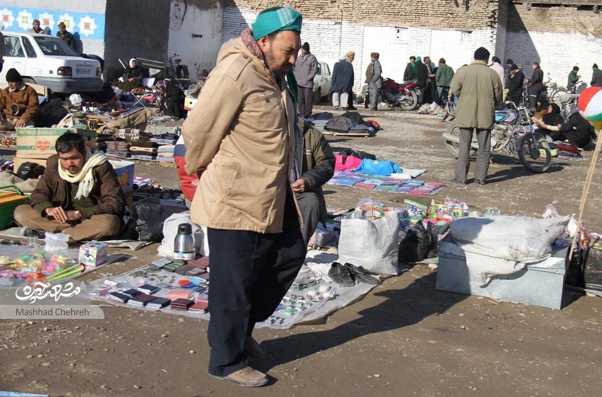 اهالی جاهدشهر میگویند پنجشنبهبازار ما ارزانتر از همه جاست اهالی جاهدشهر میگویند پنجشنبهبازار ما ارزانتر از همه جاست