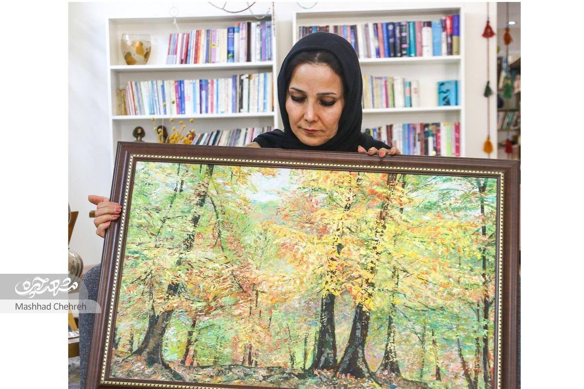 آثار تولیدی زهره موسوی در زمینه هنرهای تجسمیبنمایه مشترکی دارد آثار تولیدی زهره موسوی در زمینه هنرهای تجسمیبنمایه مشترکی دارد