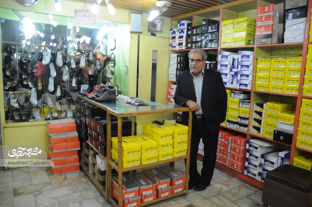 نیمقرن زندگی پشت پیشخوان یک کفاش در محله صاحبالزمان (عج) نیمقرن زندگی پشت پیشخوان یک کفاش در محله صاحبالزمان (عج)