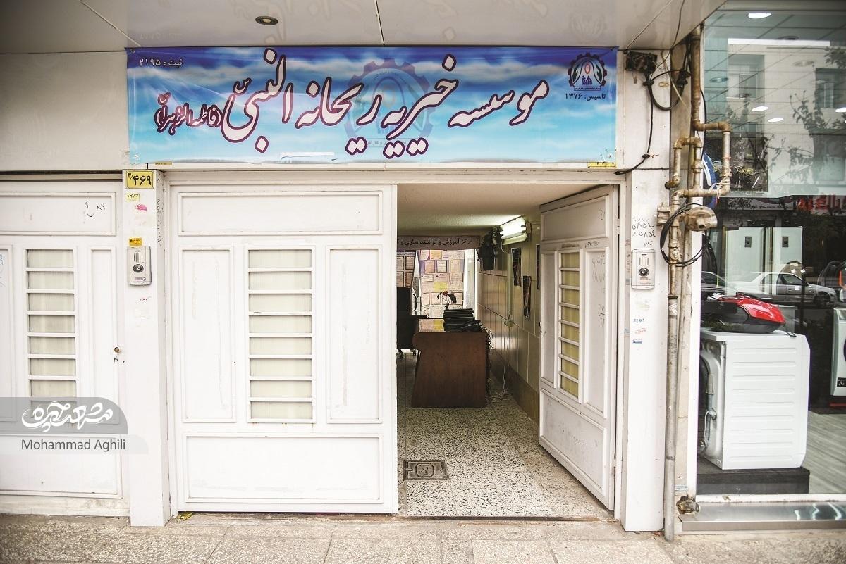 کارآفرینی عصمت خانم برای ۴ هزار زن سرپرست خانوار