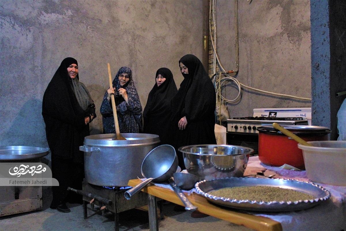 سنگر پرشور شمسی خانم سنگر پرشور شمسی خانم