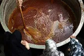شیرینی بهار در دیگ سمنوی زنان روستای حصارسرخ