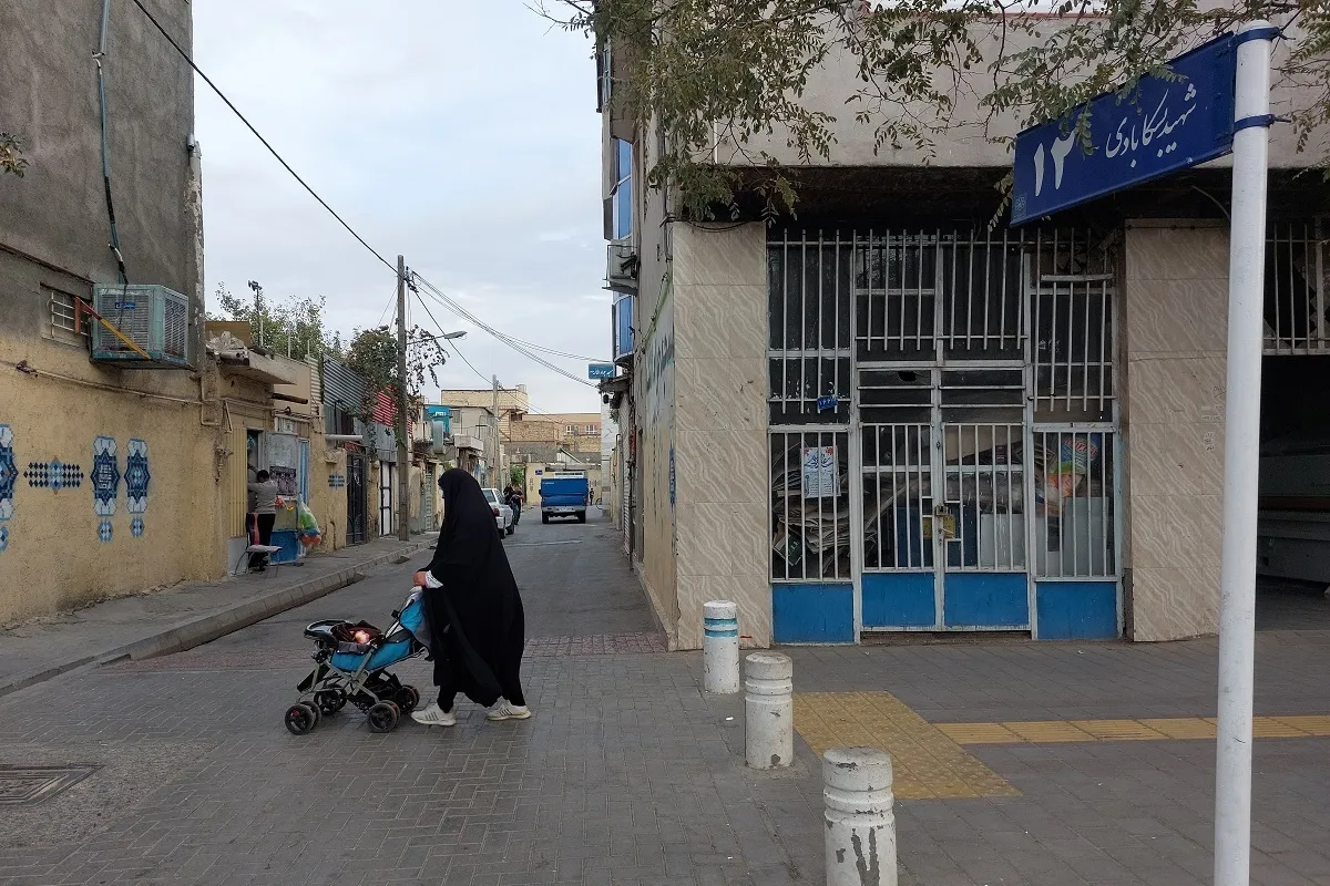 میلان مسجد در محله شهرک باهنر