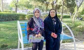 تنهایی همسر شهید مدافع حرم در بزرگ کردن فرزندان معلولش