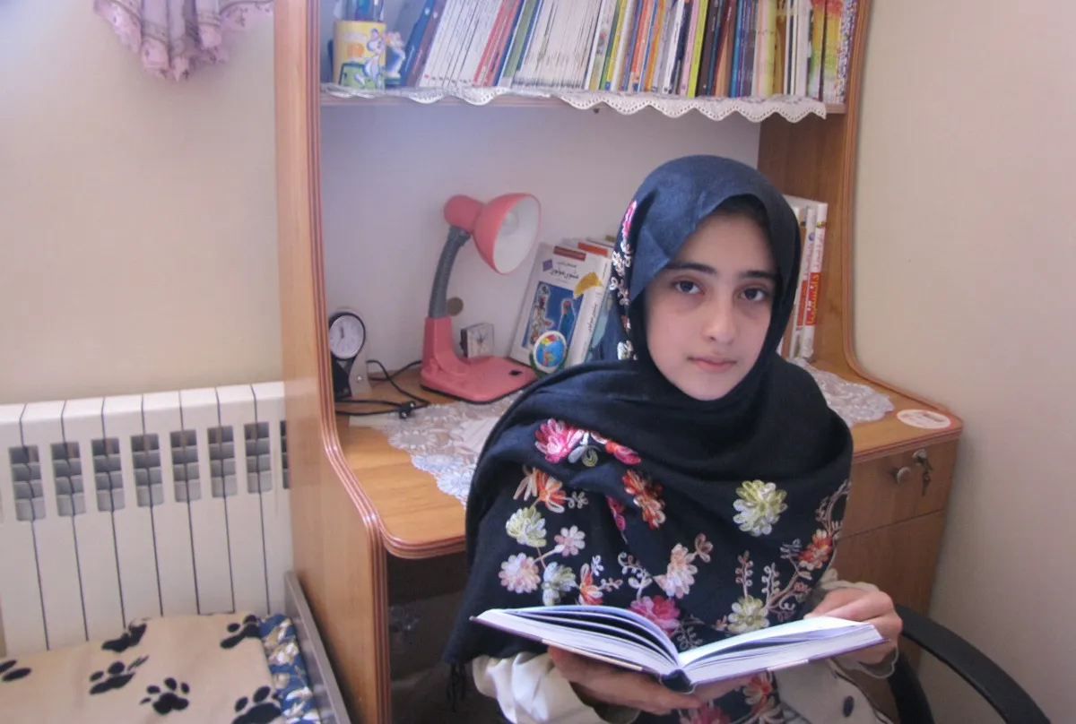 دختر کتابخوان