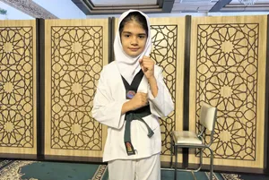 هنرآموزی آیسان میرشکاری‌ در اجتماعات شبانه